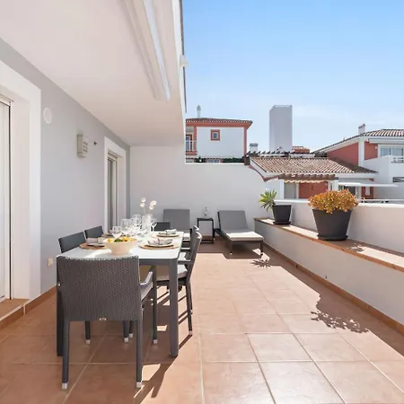 Lejlighed El Paraiso - With Sunny Terrace & Shared Pool